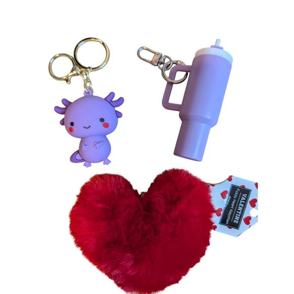Axolotl, Drink Tumbler and Fuzzy Heart Bag Charm Keychain Bundle New - Picture 1 of 6